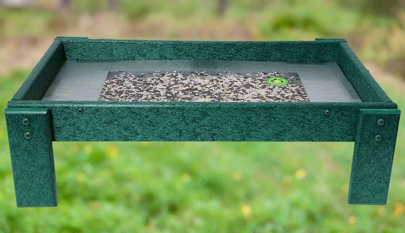 green recycle material tray with four legs and metal screen