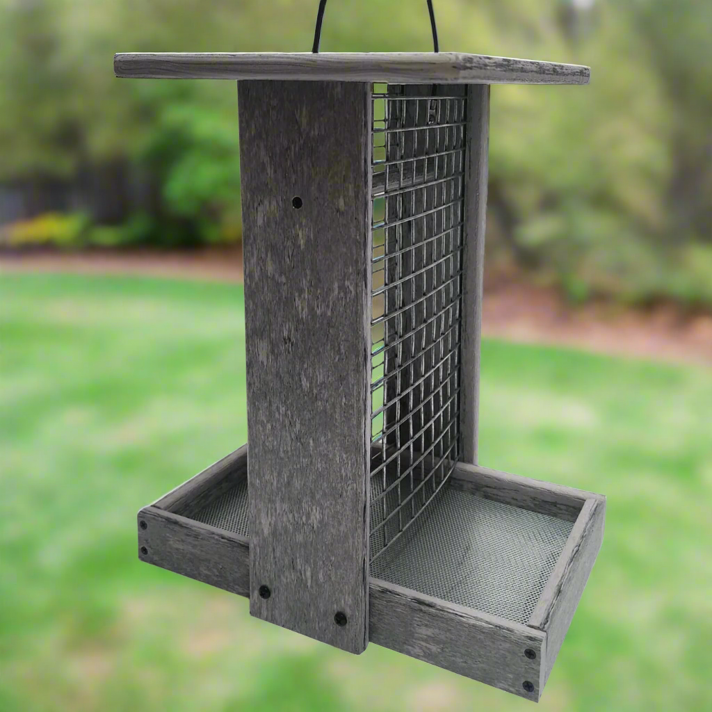 Marbled Gray wire mesh feeder with hanger