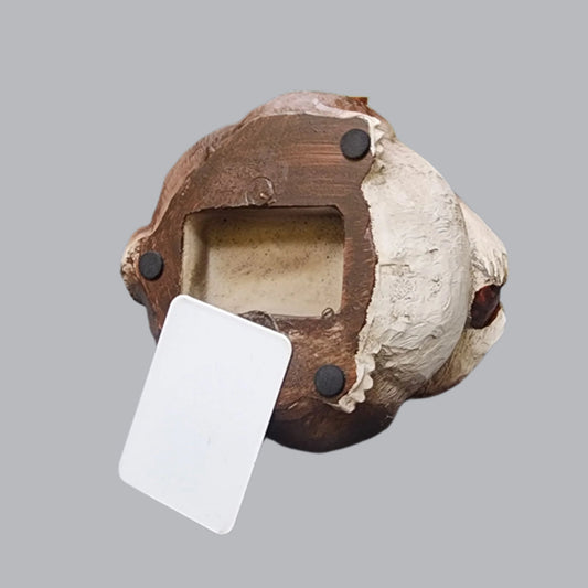 Key keeper underside with door open