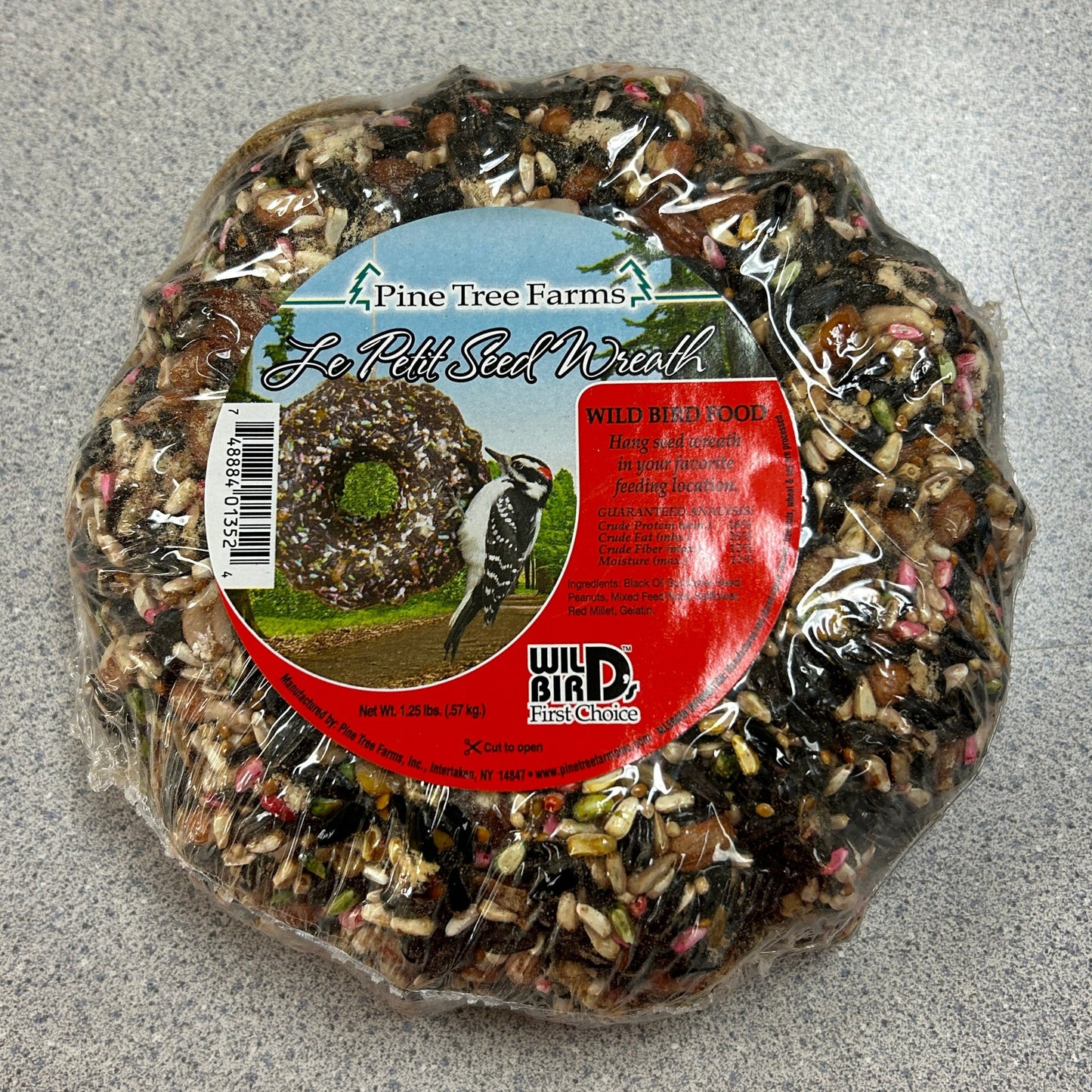 wreath shaped block of bird seed