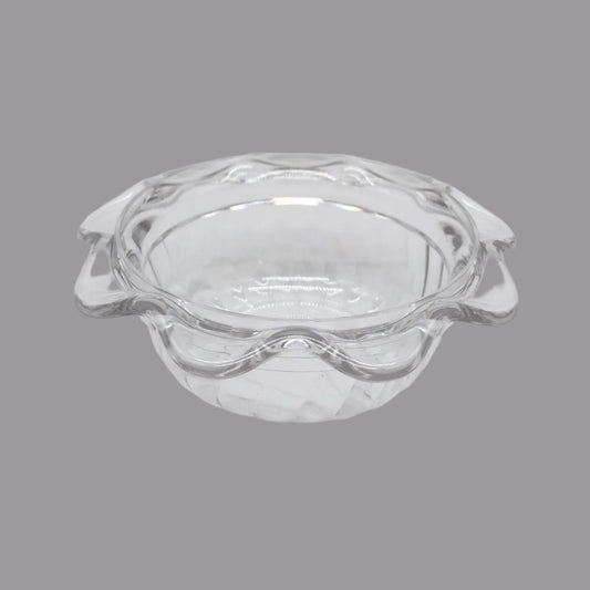 clear scalloped plastic cup