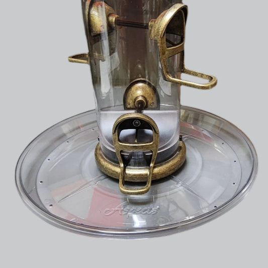 Cleartray on feeder with brass ports